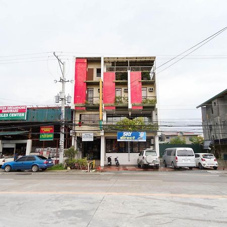 Hotel Reddoorz Near Waltermart Subic Esterno foto